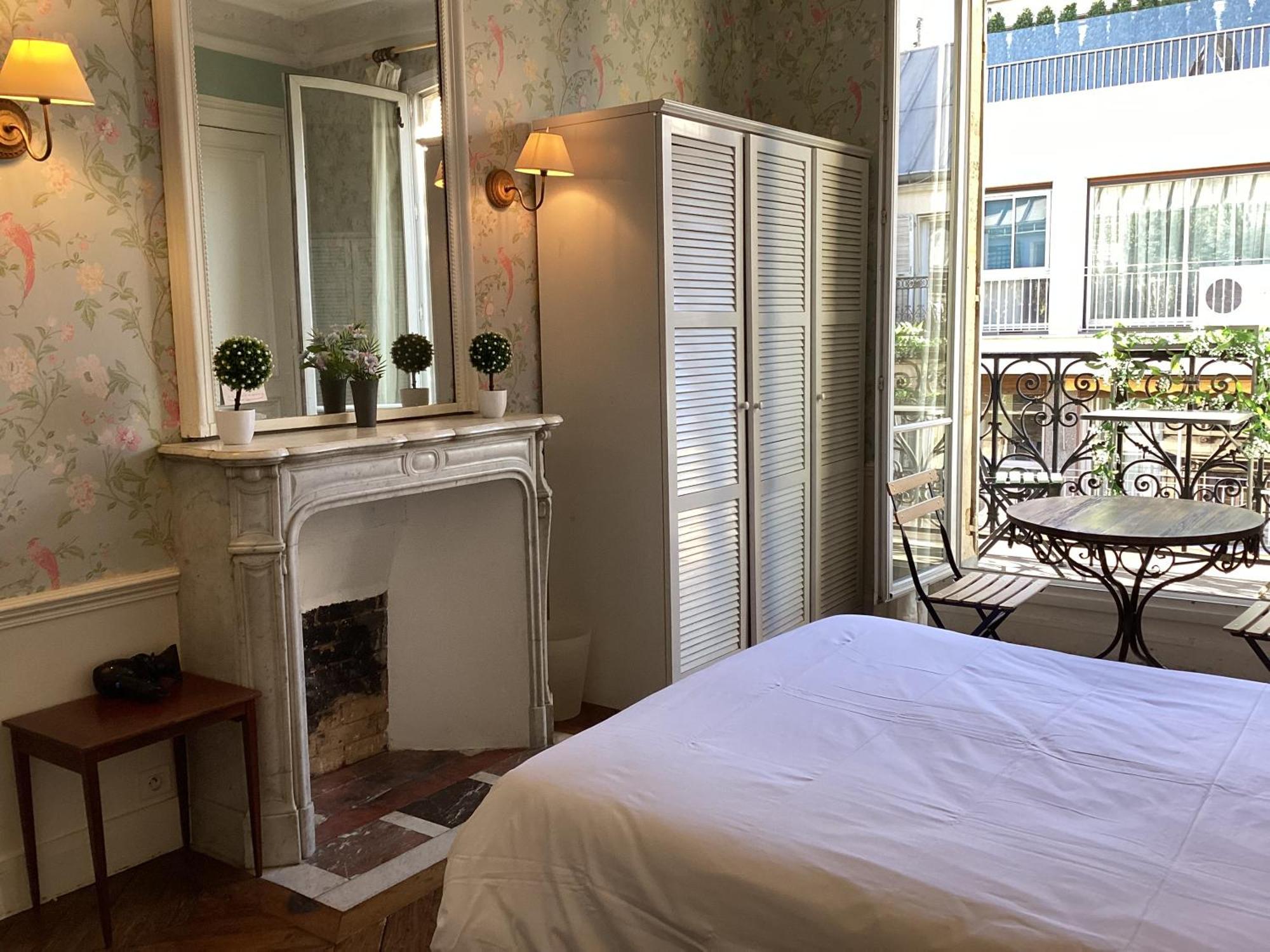 Bed And Breakfast Paris Quartier Champs-Elysees Ngoại thất bức ảnh
