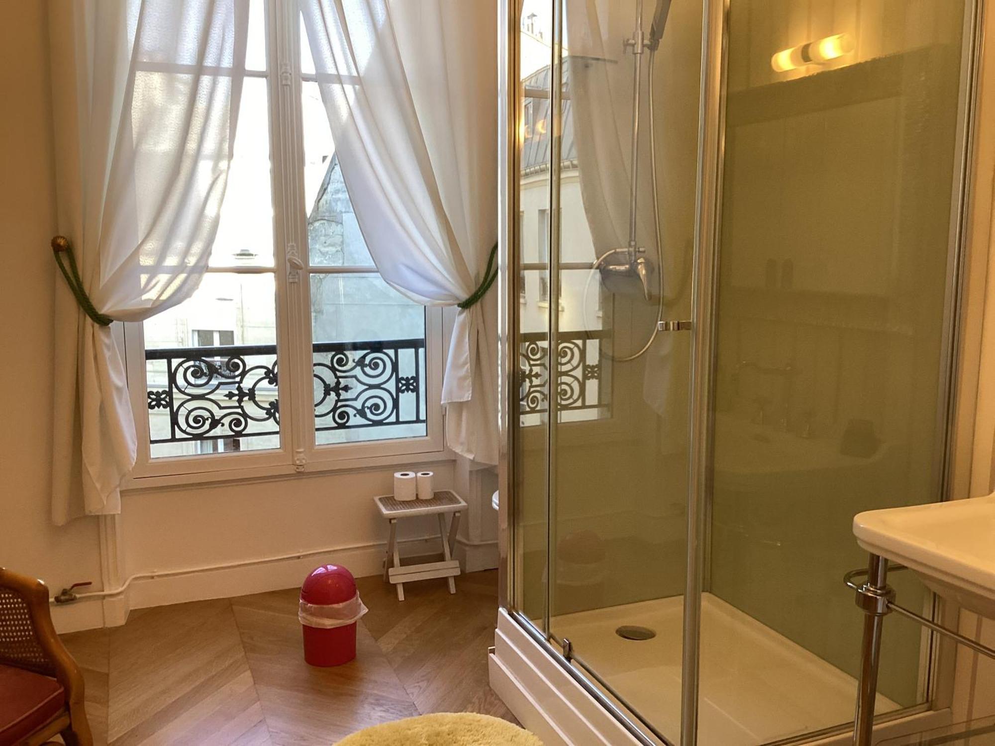 Bed And Breakfast Paris Quartier Champs-Elysees Ngoại thất bức ảnh