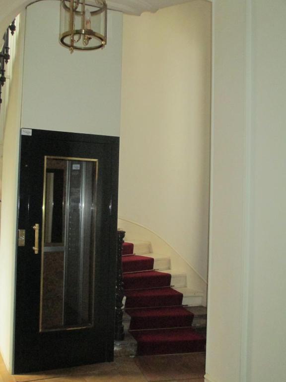 Bed And Breakfast Paris Quartier Champs-Elysees Ngoại thất bức ảnh